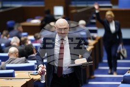 Народно събрание - заседание - вот на недоверие