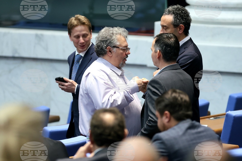 Народно събрание - заседание - вот на недоверие