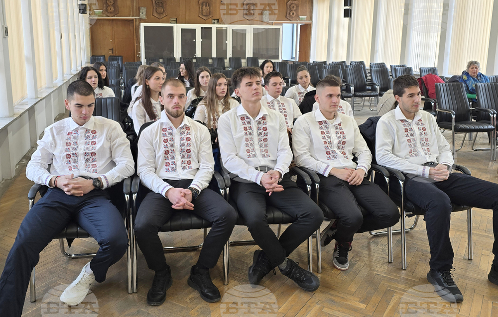 Видин - езикова гимназия - Европарламент - сертификати