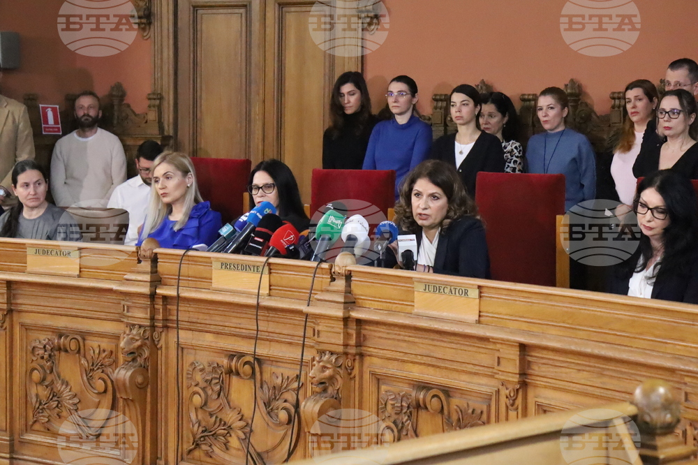 Румъния - Букурещ - Апелативен съд - пресконференция