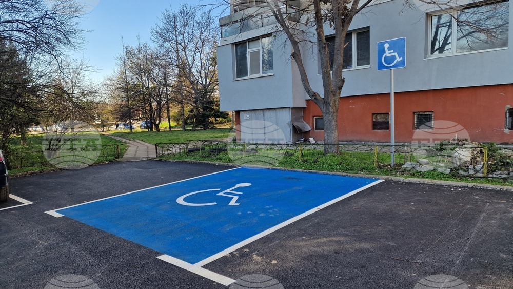 Шумен - кмет на Община Шумен - брифинг на ул. "Лозенград"