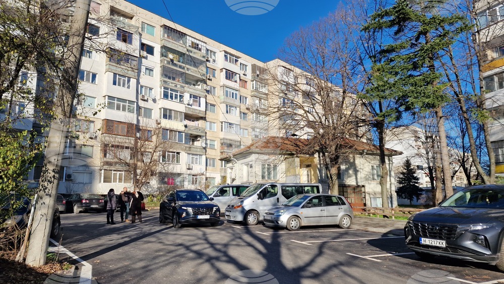 Шумен - кмет на Община Шумен - брифинг на ул. "Лозенград"