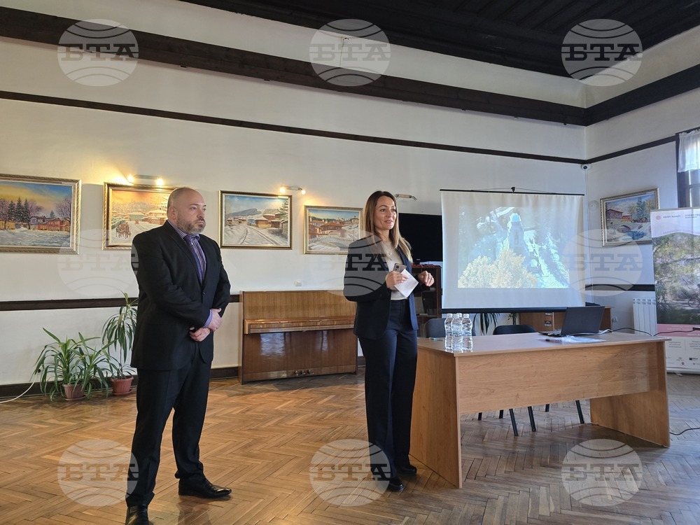 Копривщица - Класно училище „Св. Св. Кирил и Методий - семинар