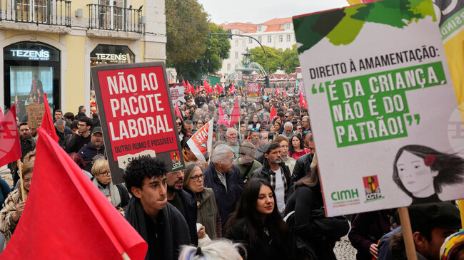 ЕФЕ: Обща стачка срещу трудови реформи парализира Португалия 