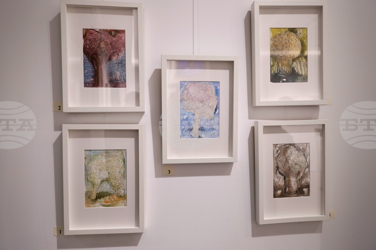 Exhibition of Watercolours by Vejdi Rashidov Unveiled in Sofia