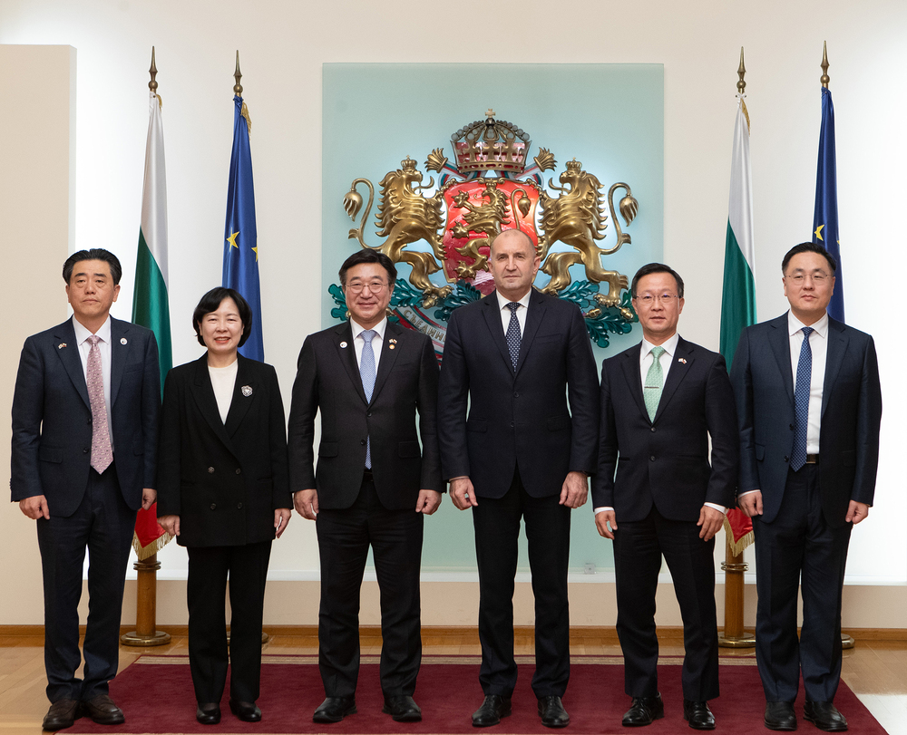 Румен Радев: България има интерес да използва опита на Република Корея за повишаване на ефективността на публичната администрация