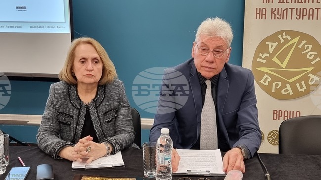 Книга за културното наследство на православните храмове и манастири във Врачанска епархия представи историкът Красимир Григоров 