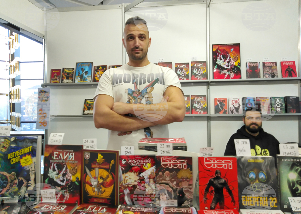 Софийски международен панаир на книгата - среща и автограф със Сатанасов