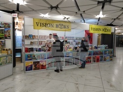 Софийски международен панаир на книгата - среща и автограф със Сатанасов