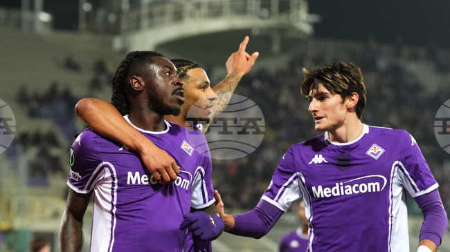 Фиорентина записа първа победа за сезона срещу десетима от Удинезе