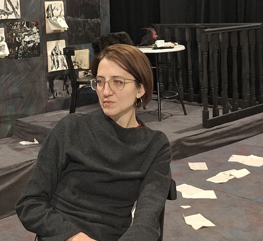 Драматичен театър „Борис Луканов“ – Ловеч: Спектакълът "Писателското кафене" в Ловеч е адресиран към младите хора, каза режисьорът Елица Йовчева 