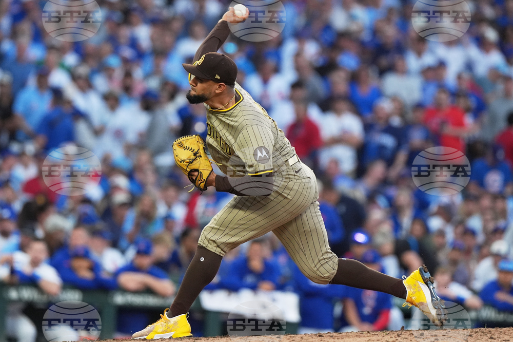 Braves Suarez Baseball