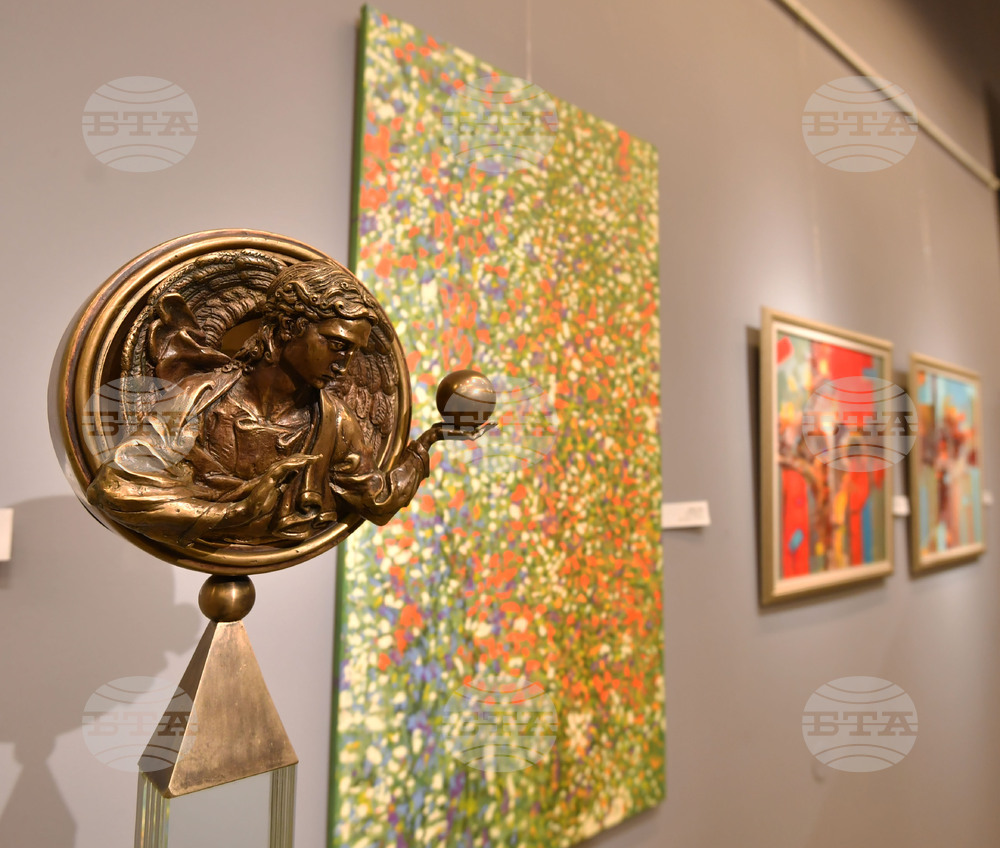 Разград - изложба "Приятели"