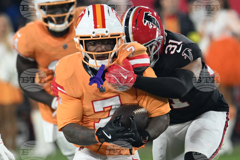 Falcons Buccaneers Football