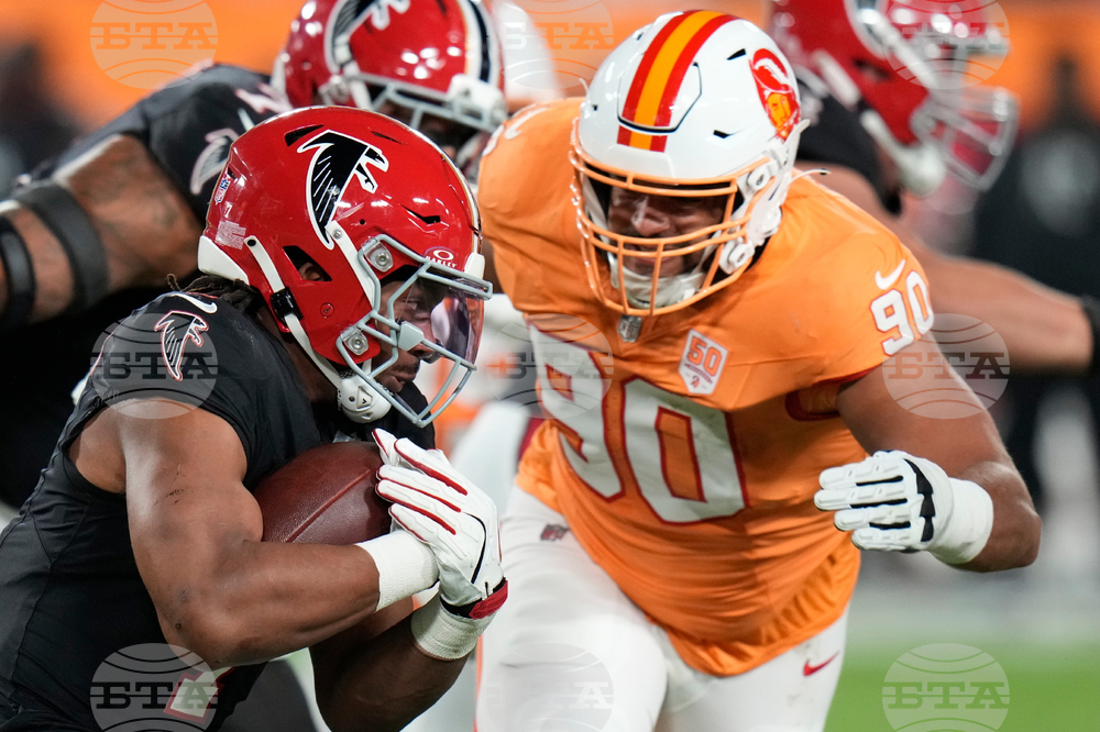 Falcons Buccaneers Football