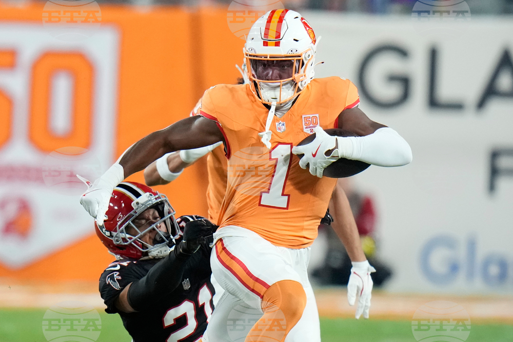 Falcons Buccaneers Football