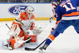 Ducks Islanders Hockey