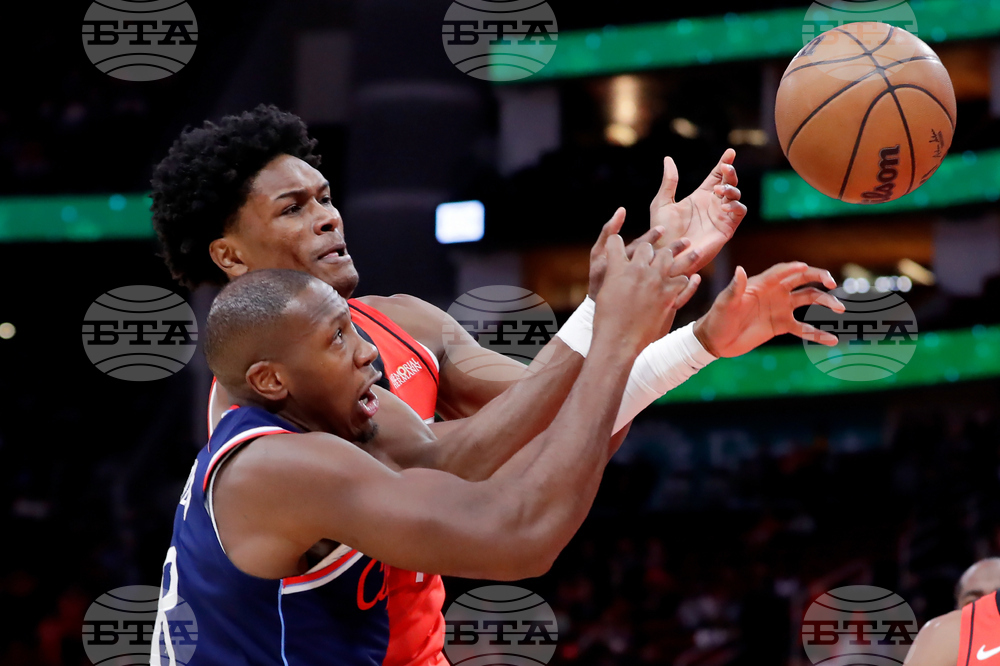 Clippers Rockets Basketball