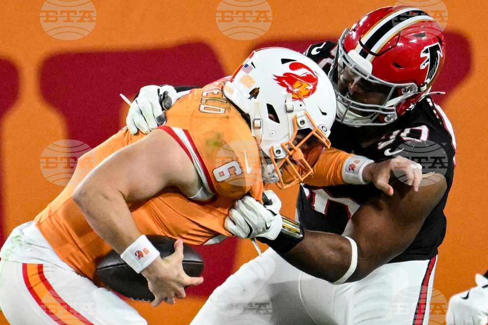 Falcons Buccaneers Football