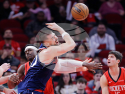 Clippers Rockets Basketball