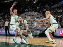 Celtics Bucks Basketball