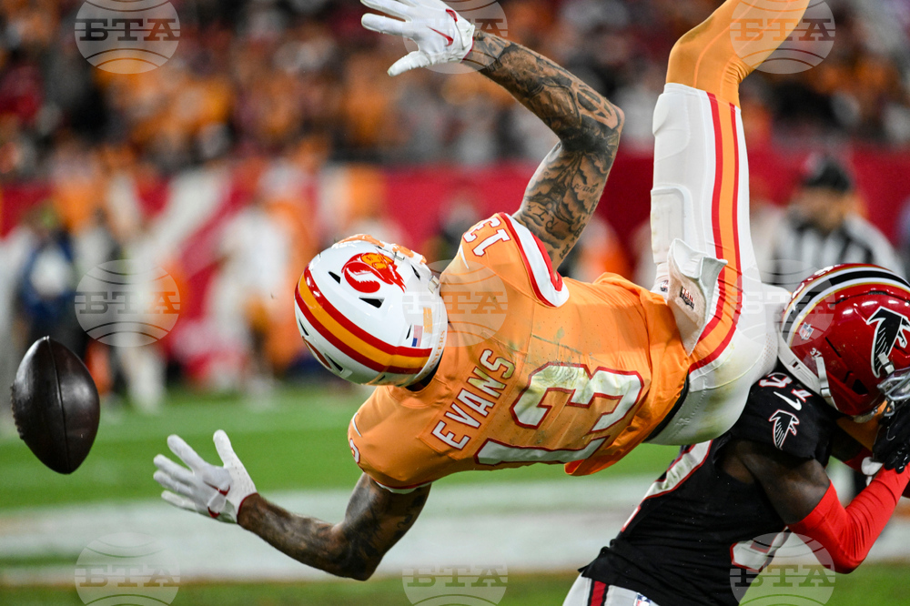 Falcons Buccaneers Football