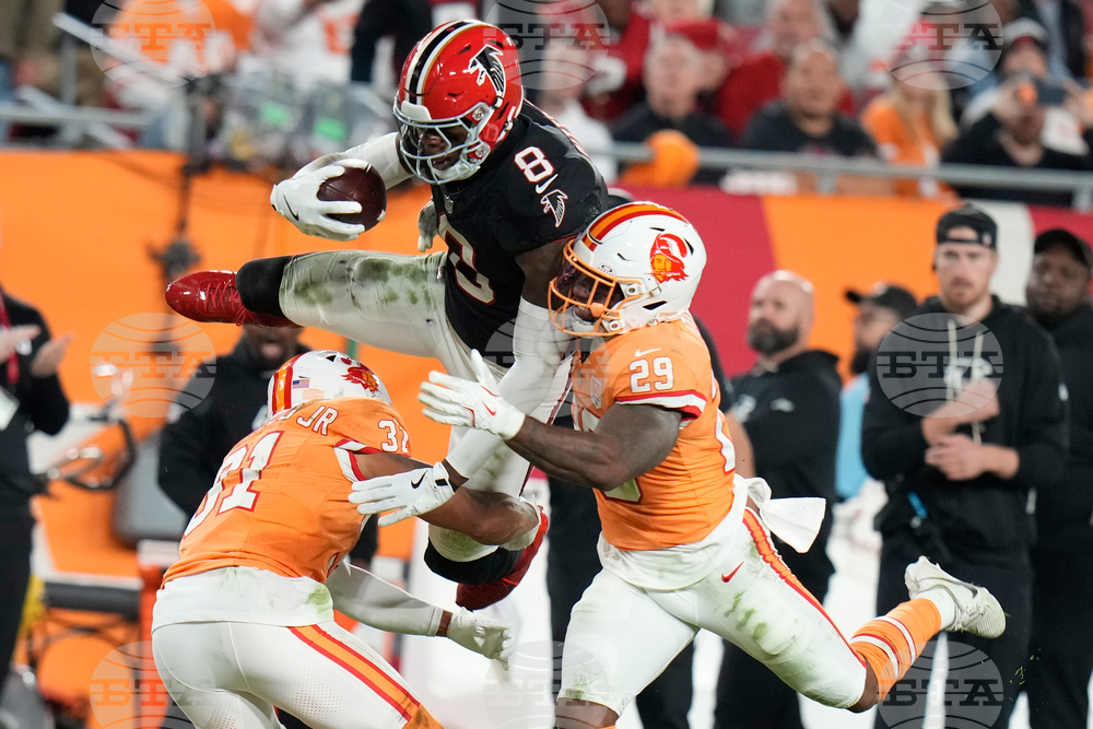 Falcons Buccaneers Football