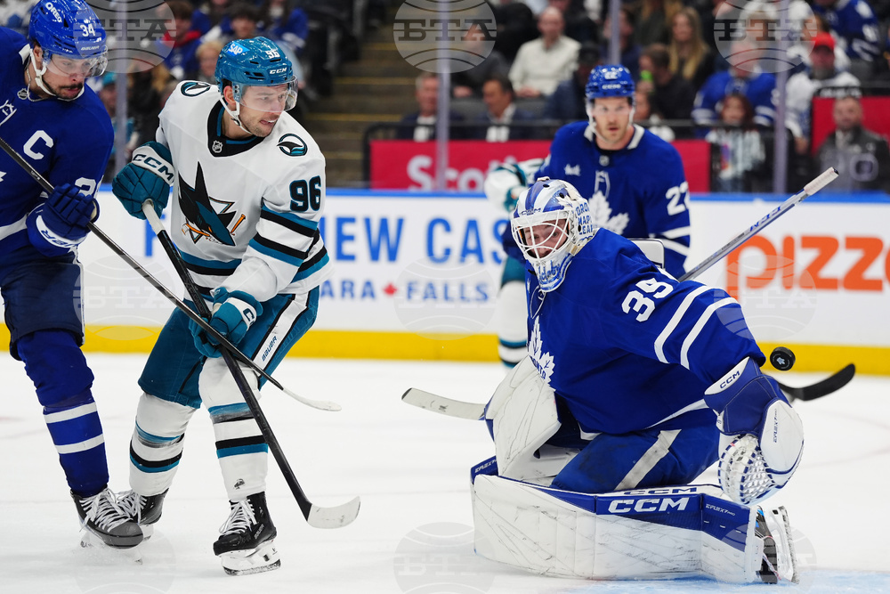 Sharks Maple Leafs Hockey