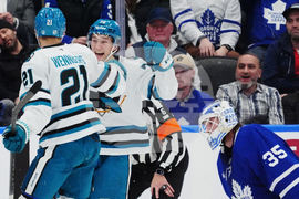 Sharks Maple Leafs Hockey