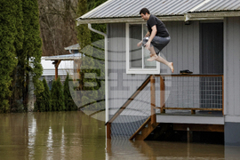 APTOPIX Extreme Weather Washington Flooding
