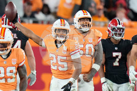 Falcons Buccaneers Football