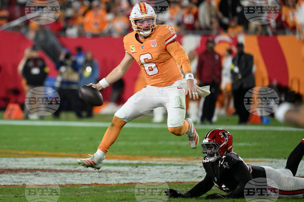 Falcons Buccaneers Football