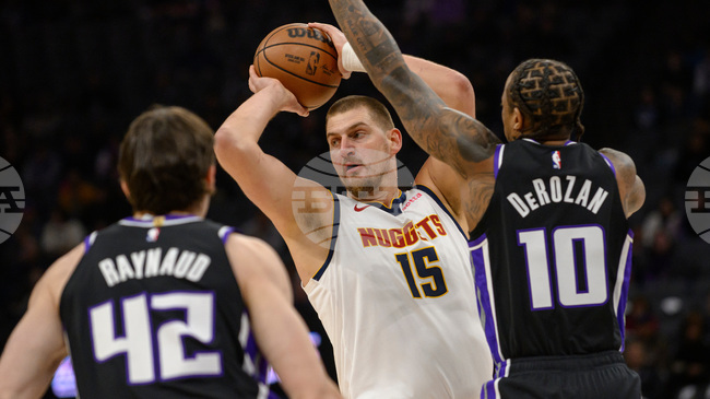 Денвър победи Сакраменто и записа 11-а поредна победа като гост в НБА