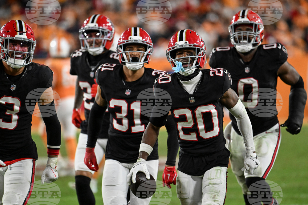 Falcons Buccaneers Football