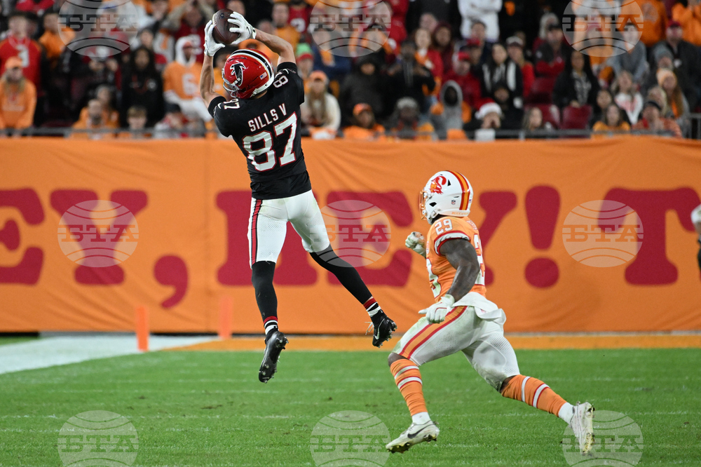 Falcons Buccaneers Football