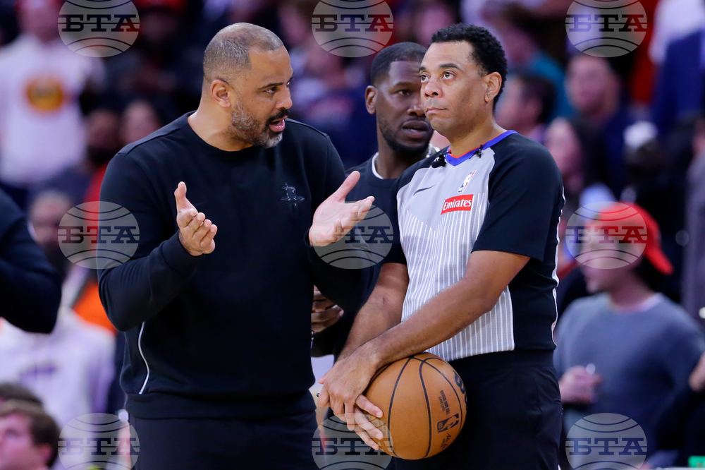 Clippers Rockets Basketball