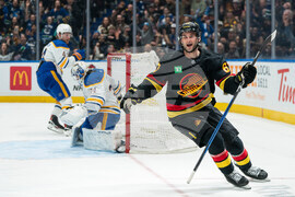 Sabres Canucks Hockey