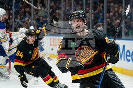 Sabres Canucks Hockey