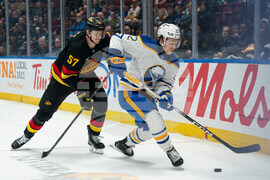 Sabres Canucks Hockey