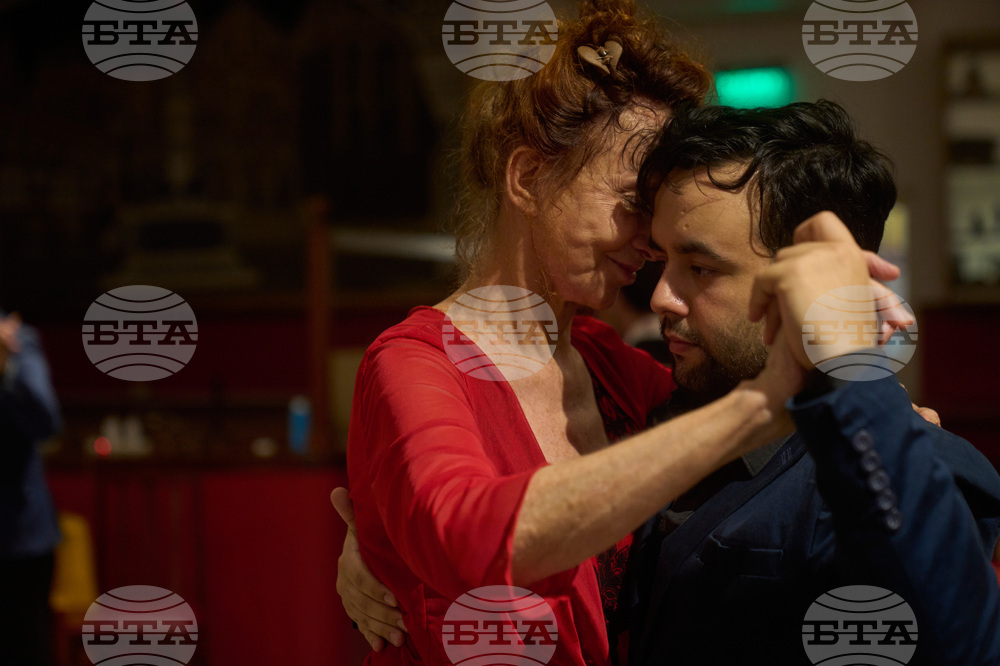 Argentina Tango Taxi Dancers