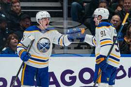 Sabres Canucks Hockey