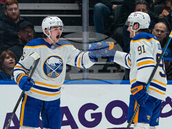 Sabres Canucks Hockey