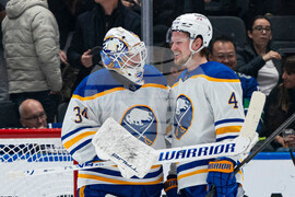 Sabres Canucks Hockey