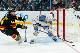 Sabres Canucks Hockey