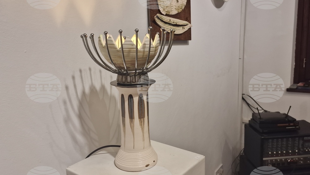 Троян - изложба „Pro.дължение” - Мариана и Неда Личеви