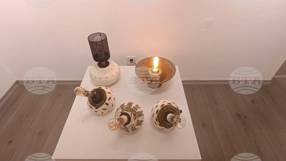 Троян - изложба „Pro.дължение” - Мариана и Неда Личеви