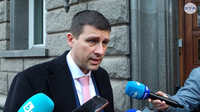 Депутати коментираха исканията на синдикатите на влизане в парламента