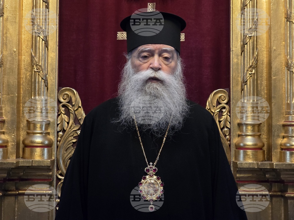 Нека се стараем свети Спиридон Тримитунтски Чудотворец да ни бъде пример със своето простосърдечие, каза Ловчанският митрополит Гавриил