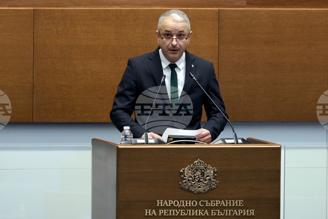 Vazrazhdane: Suspension of Kronospan Line Is Victory for Veliko Tarnovo Residents, Long Overdue