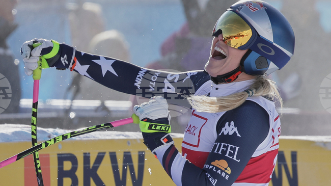 Легендата Линдзи Вон спечели спускането за Световната купа в Санкт Мориц, постигна първа победа от повече от седем години